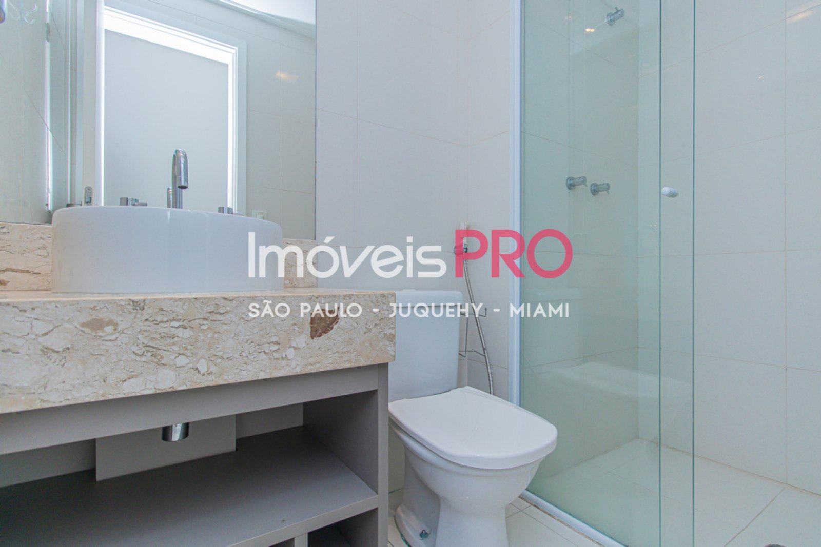 Foto :: https://assets.imoveispro.com.br/thumb/IP35623/apartamento-venda-campo-belo_IP35623_17_1920x1080.jpg?