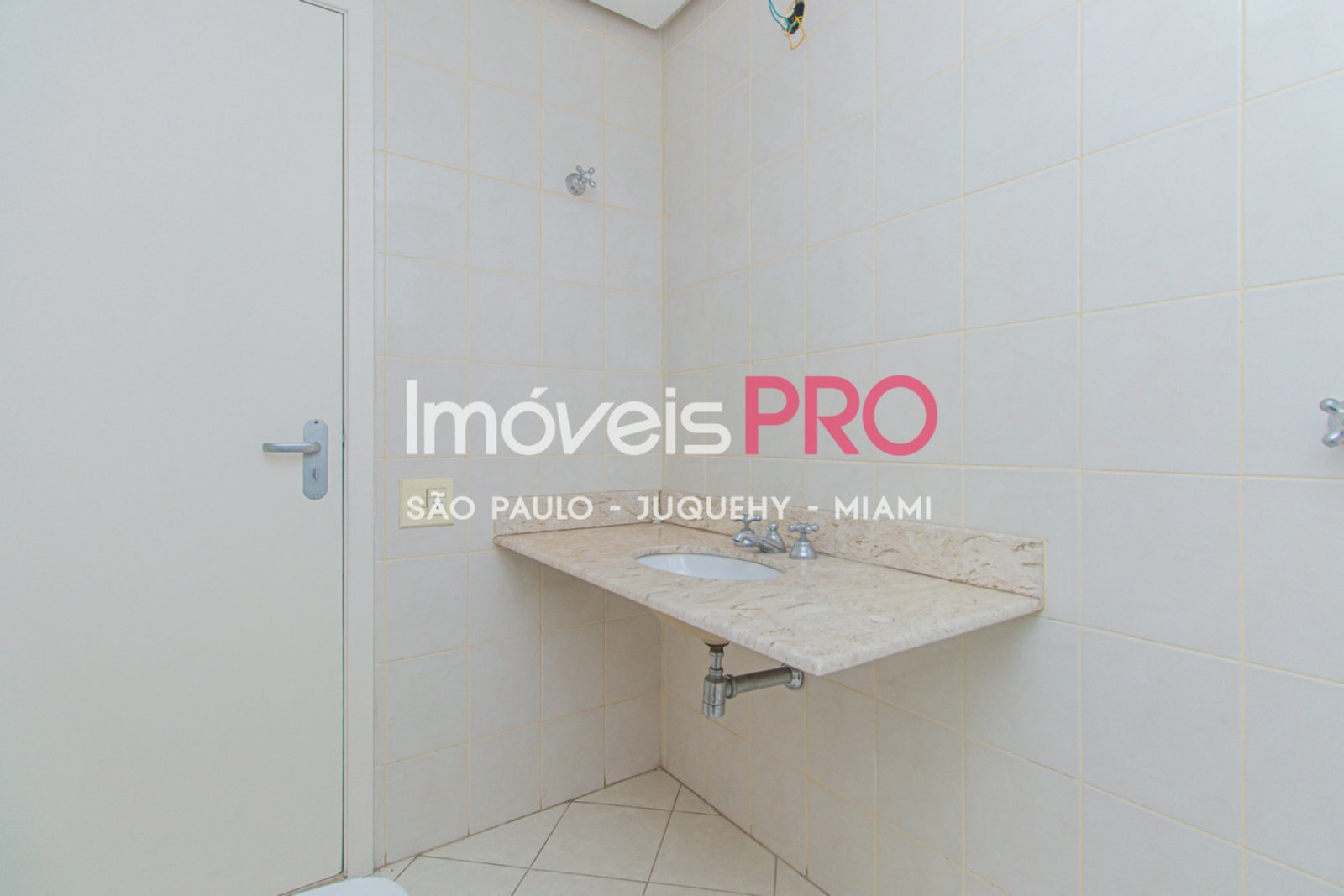 Foto :: https://assets.imoveispro.com.br/thumb/IP35780/apartamento-aluguel-mirandopolis_IP35780_17_1920x1080.jpg?