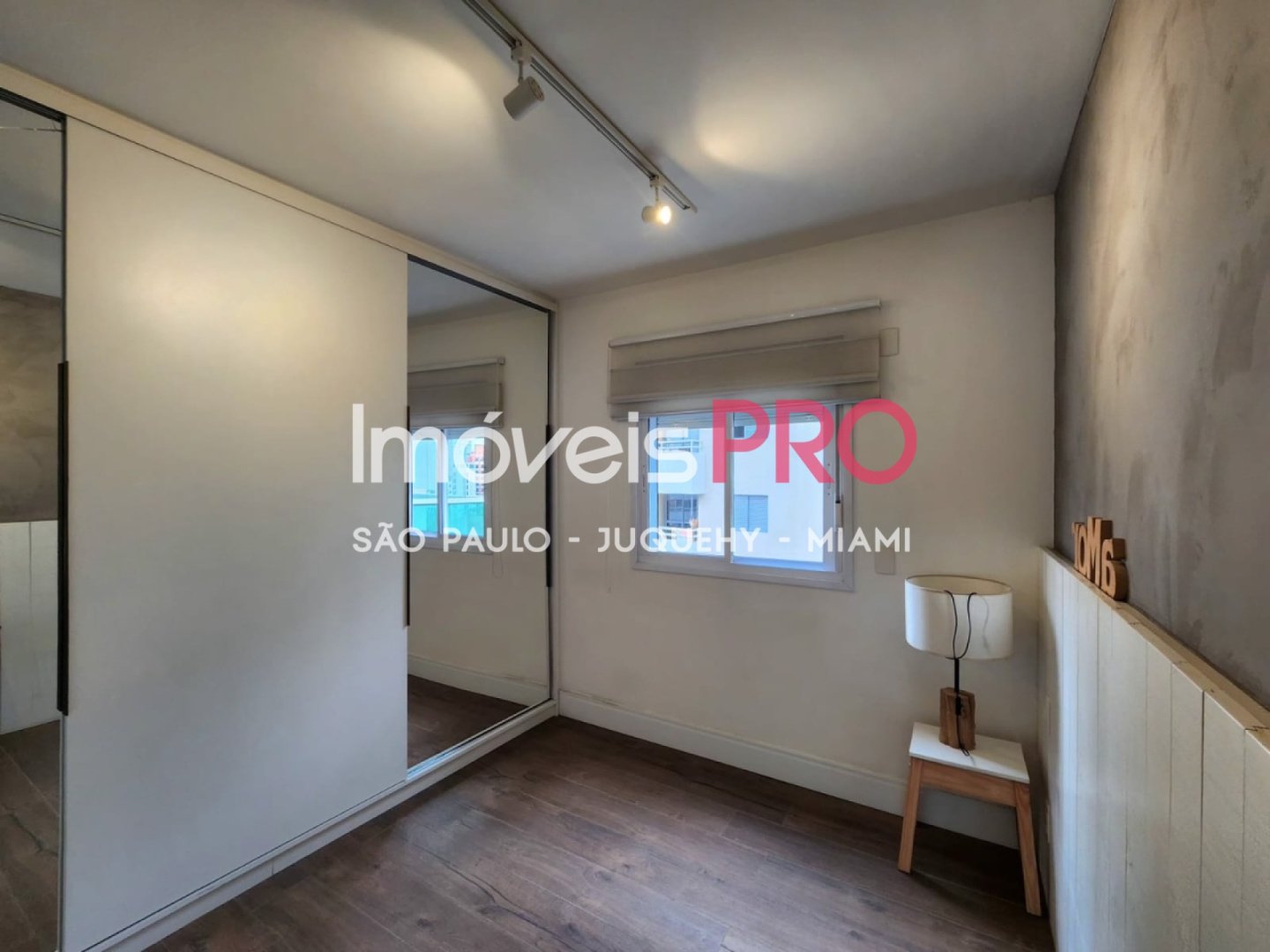 Foto :: https://assets.imoveispro.com.br/thumb/IP35793/apartamento-venda-brooklin_IP35793_17_1920x1080.jpg?