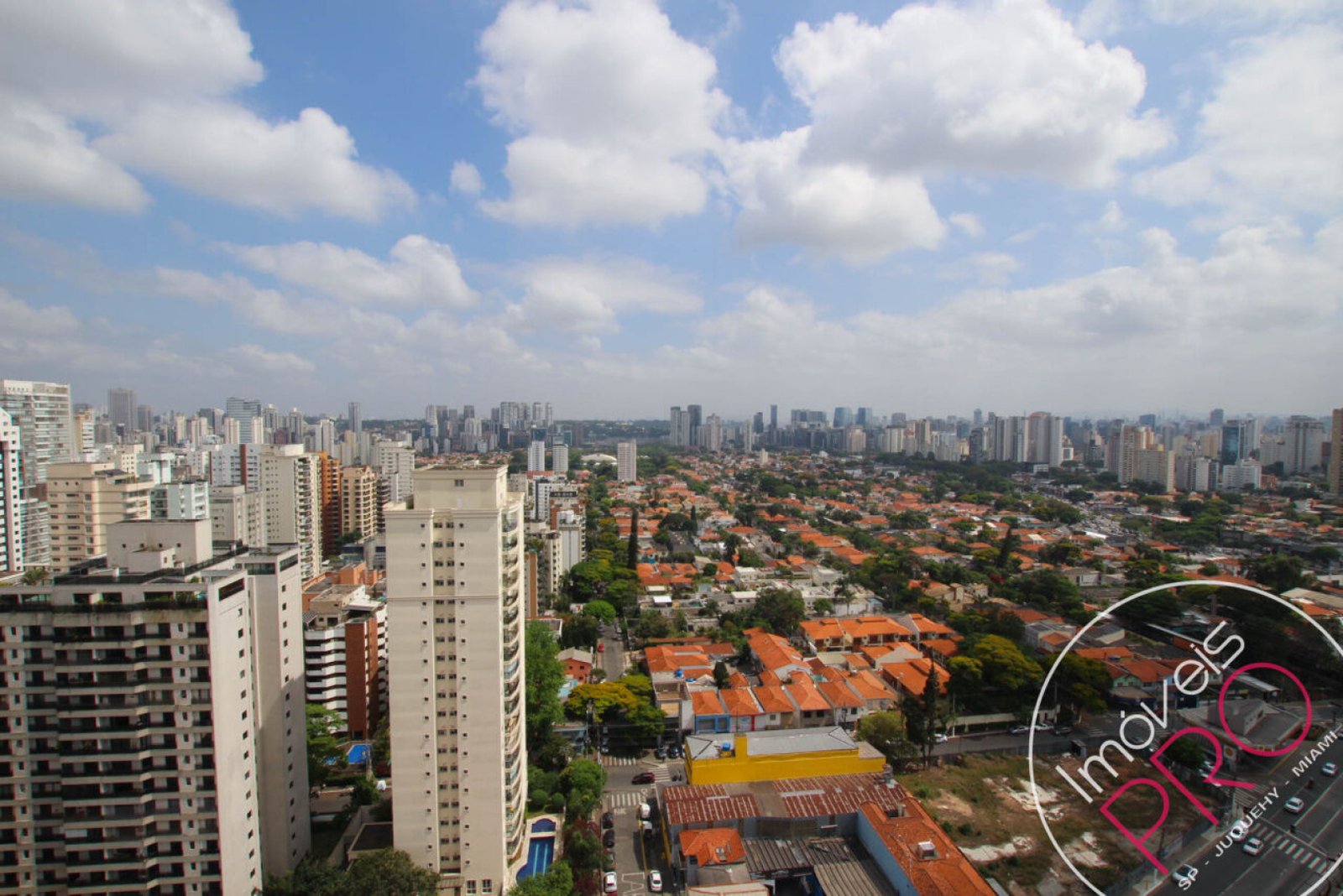 Foto :: https://assets.imoveispro.com.br/thumb/IP3582/apartamento-aluguel-campo-belo_IP3582_11_1920x1080.jpg?