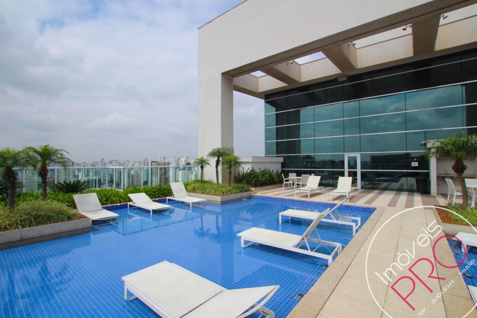 Foto :: https://assets.imoveispro.com.br/thumb/IP3582/apartamento-aluguel-campo-belo_IP3582_17_1920x1080.jpg?