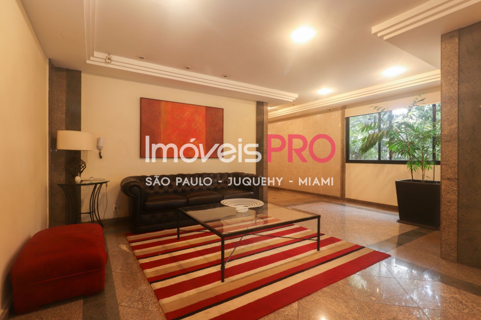 Foto :: IP35879