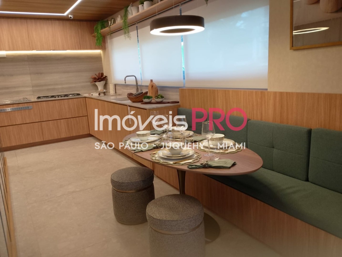 Foto :: https://assets.imoveispro.com.br/thumb/IP35926/apartamento-venda-moema_IP35926_17_1920x1080.jpg?