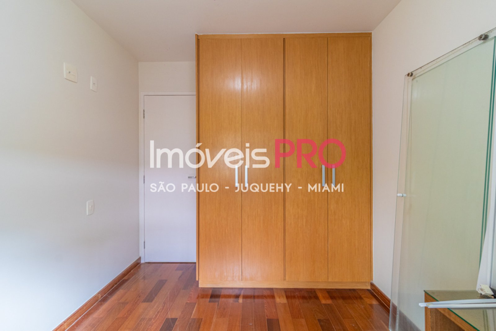 Foto :: https://assets.imoveispro.com.br/thumb/IP35934/apartamento-aluguel-cerqueira-cesar_IP35934_17_1920x1080.jpg?