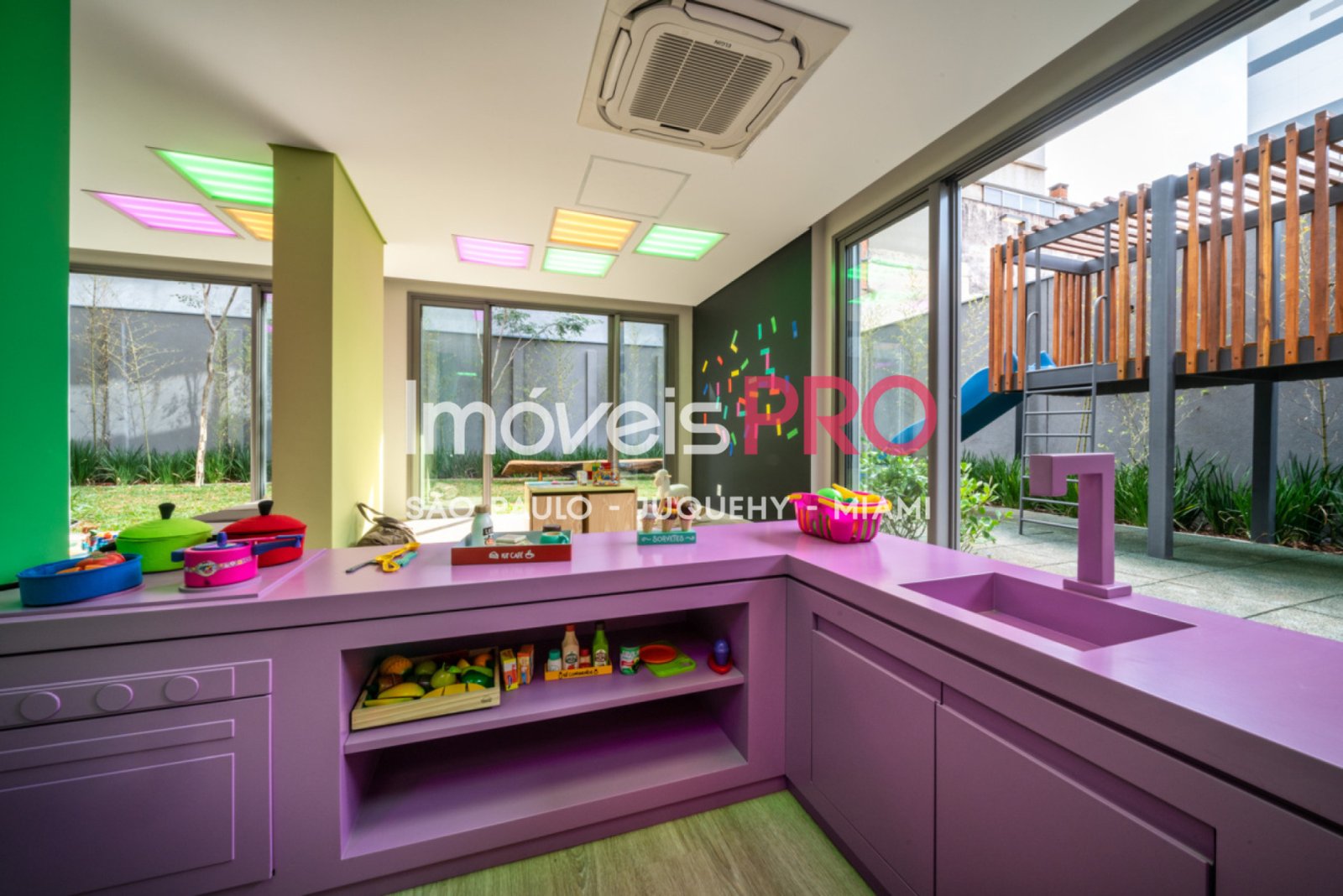 Foto :: https://assets.imoveispro.com.br/thumb/IP35943/apartamento-venda-vila-mariana_IP35943_53_1920x1080.jpg?