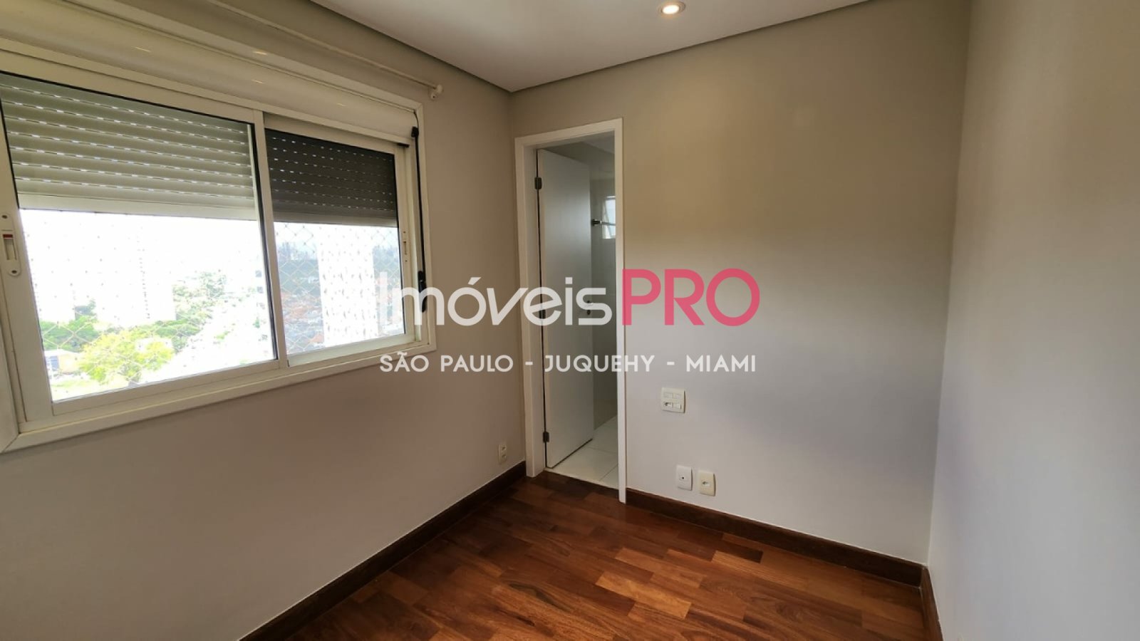 Foto :: https://assets.imoveispro.com.br/thumb/IP35982/apartamento-venda-granja-julieta_IP35982_23_1920x1080.jpg?