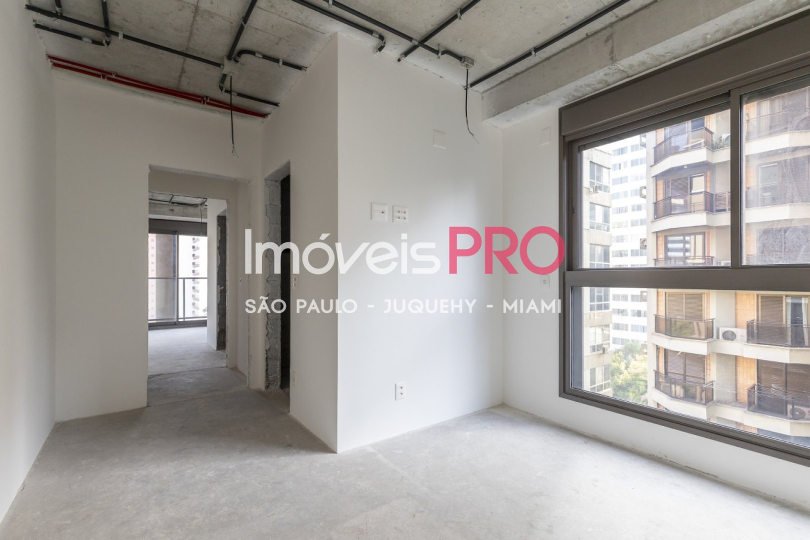 Foto :: https://assets.imoveispro.com.br/thumb/IP36110/apartamento-venda-itaim-bibi_IP36110_17_1920x1080.jpg?