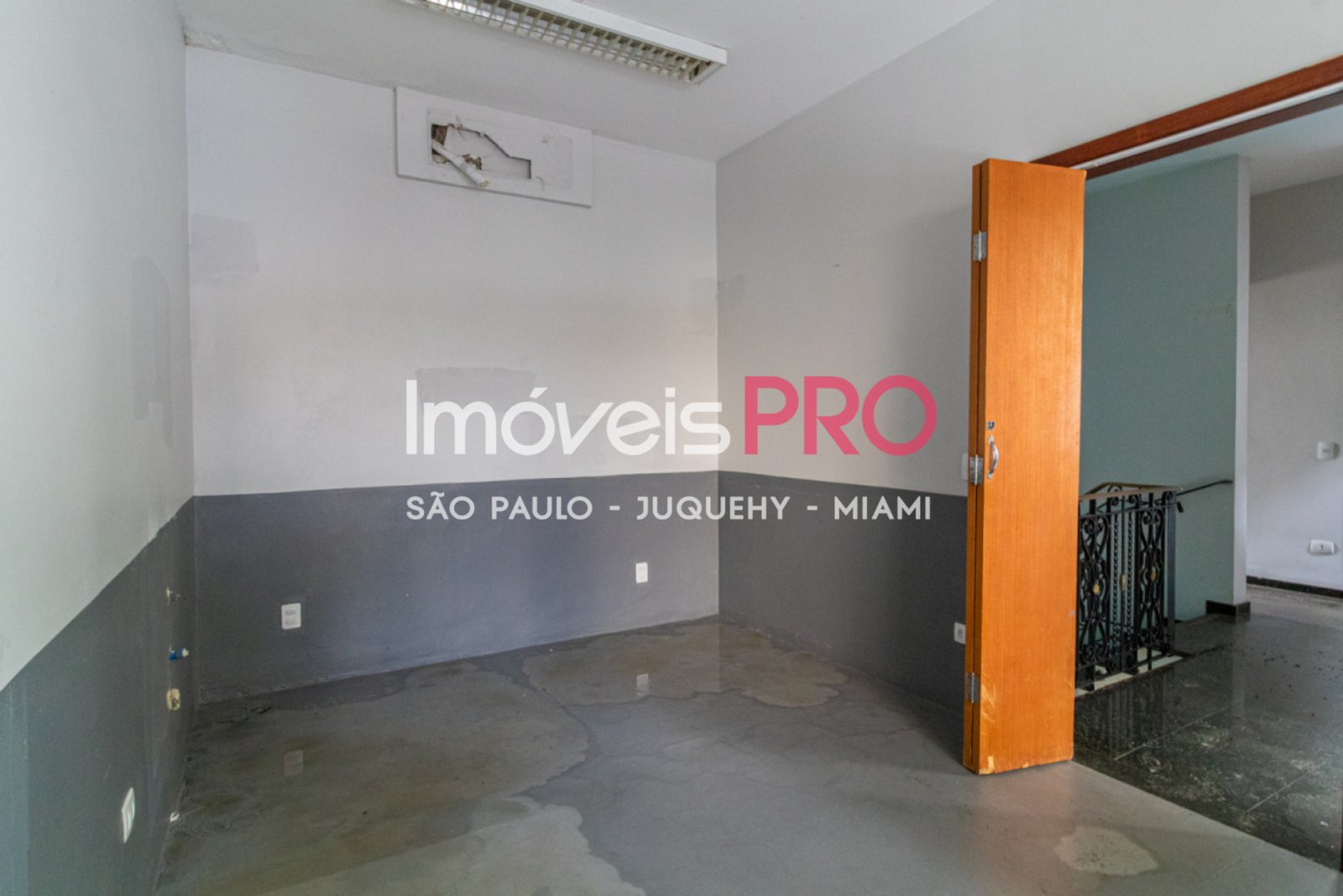 Foto :: https://assets.imoveispro.com.br/thumb/IP36316/loja-aluguel-moema_IP36316_11_1920x1080.jpg?