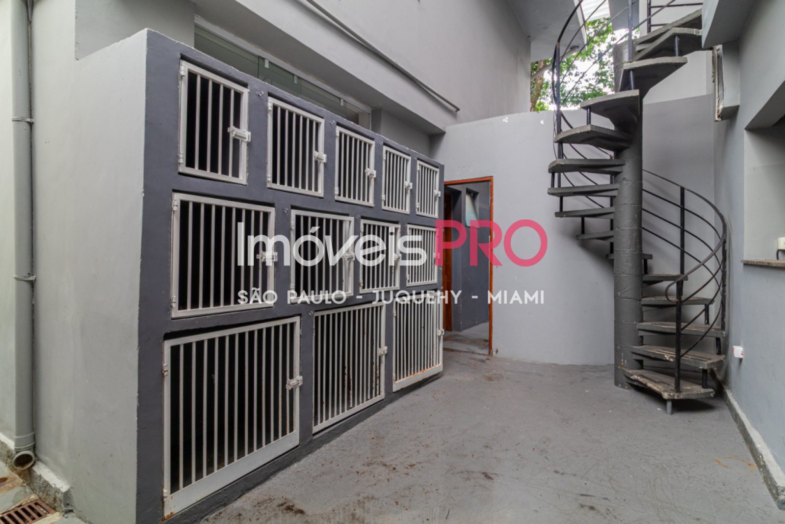 Foto :: https://assets.imoveispro.com.br/thumb/IP36316/loja-aluguel-moema_IP36316_47_1920x1080.jpg?