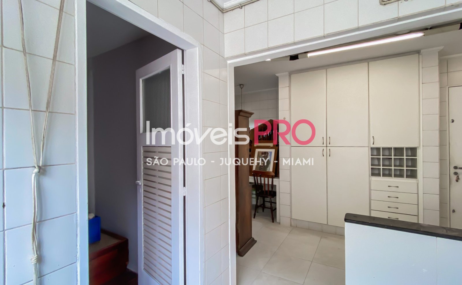 Foto :: https://assets.imoveispro.com.br/thumb/IP36331/apartamento-venda-moema-passaros_IP36331_23_1920x1080.jpg?
