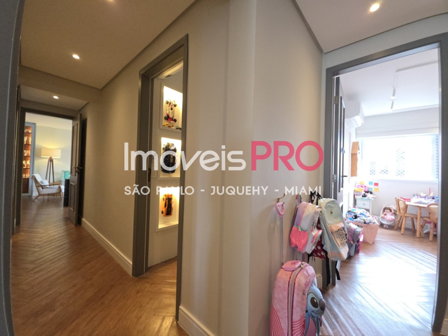 Foto :: https://assets.imoveispro.com.br/thumb/IP36339/cobertura-venda-itaim-bibi_IP36339_11_1920x1080.jpg?