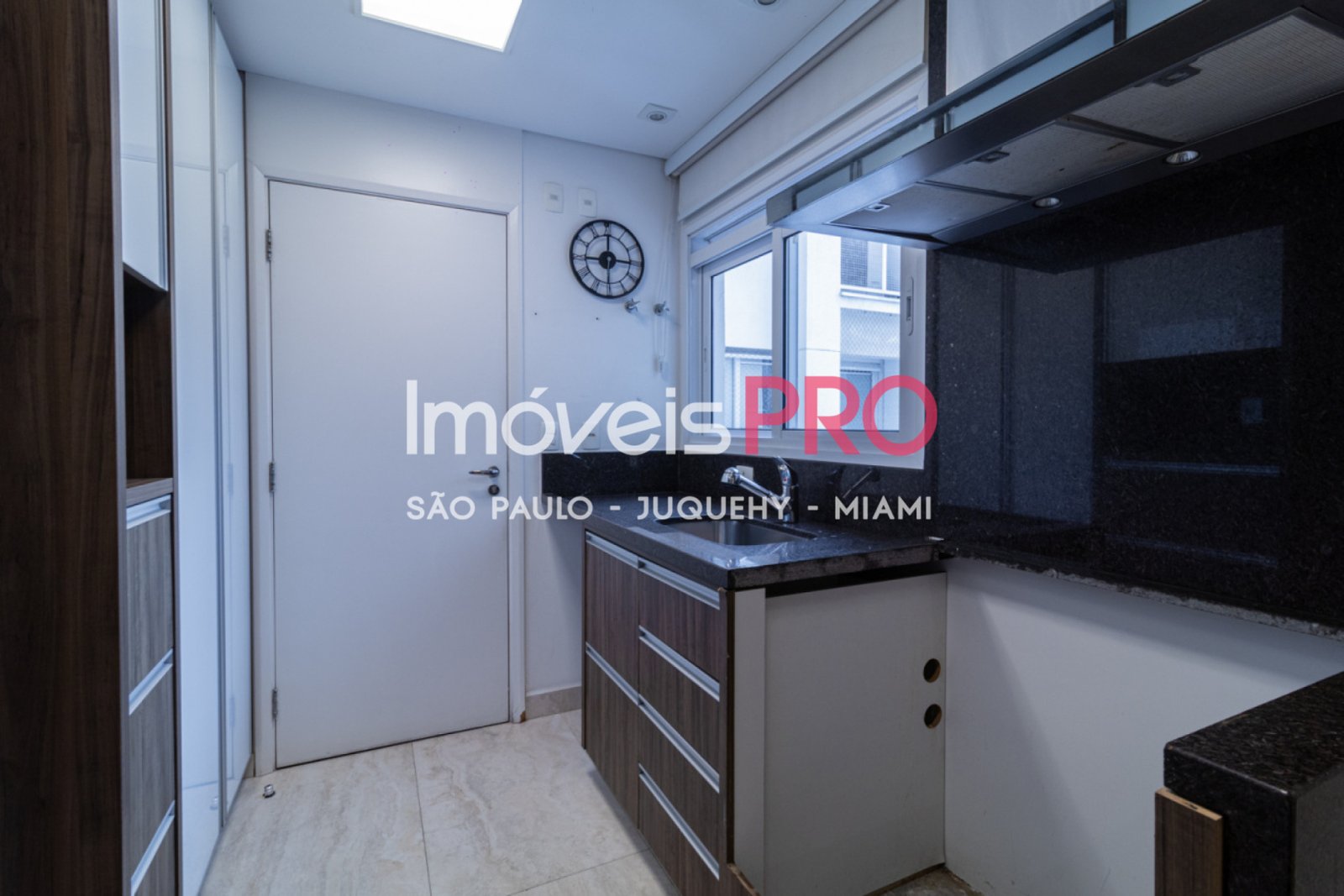 Foto :: https://assets.imoveispro.com.br/thumb/IP36343/apartamento-venda-vila-olimpia_IP36343_29_1920x1080.jpg?