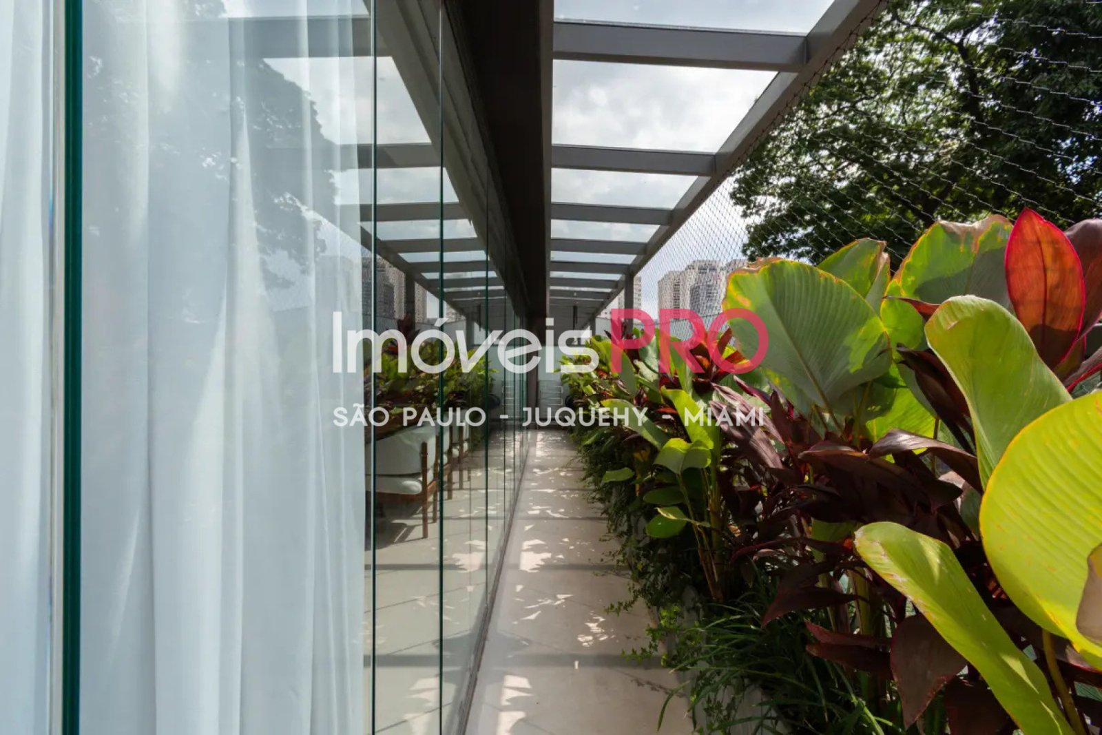 Foto :: https://assets.imoveispro.com.br/thumb/IP36373/apartamento-venda-campo-belo_IP36373_11_1920x1080.jpg?