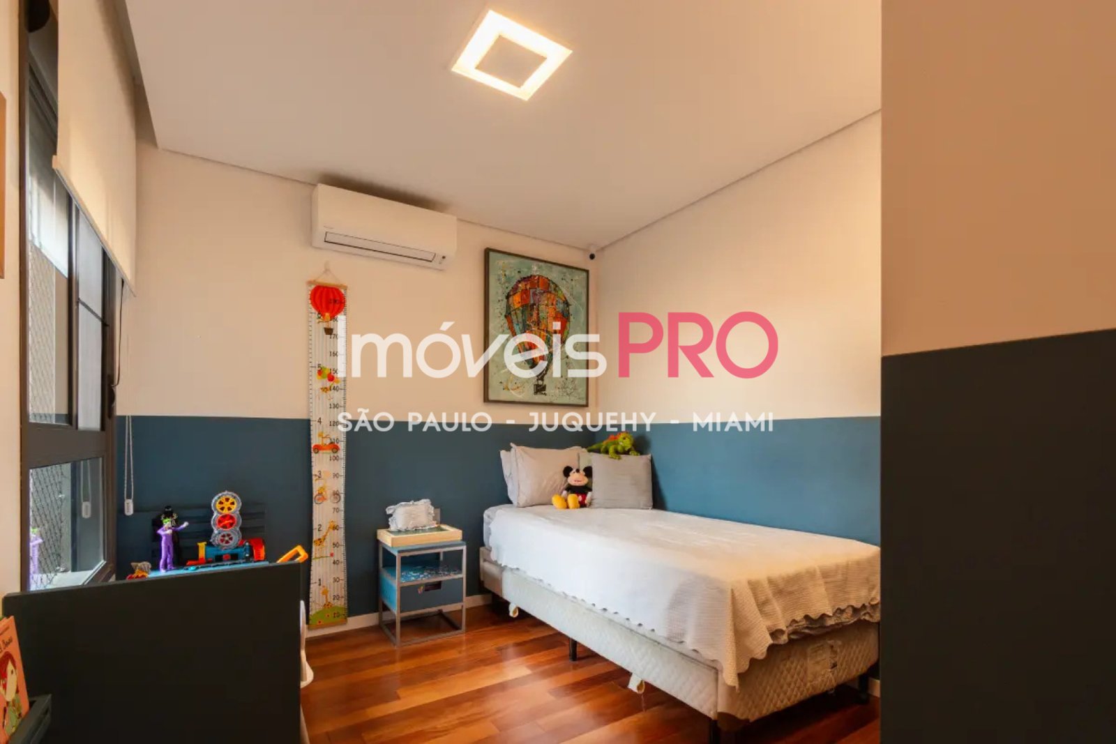 Foto :: https://assets.imoveispro.com.br/thumb/IP36373/apartamento-venda-campo-belo_IP36373_35_1920x1080.jpg?