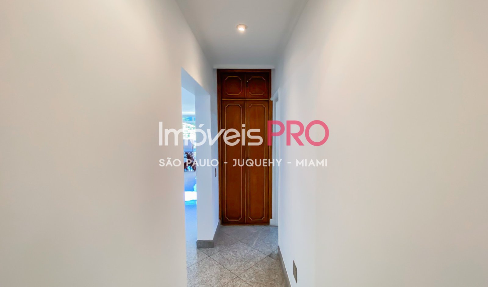 Foto :: https://assets.imoveispro.com.br/thumb/IP36393/apartamento-venda-paraiso_IP36393_23_1920x1080.jpg?