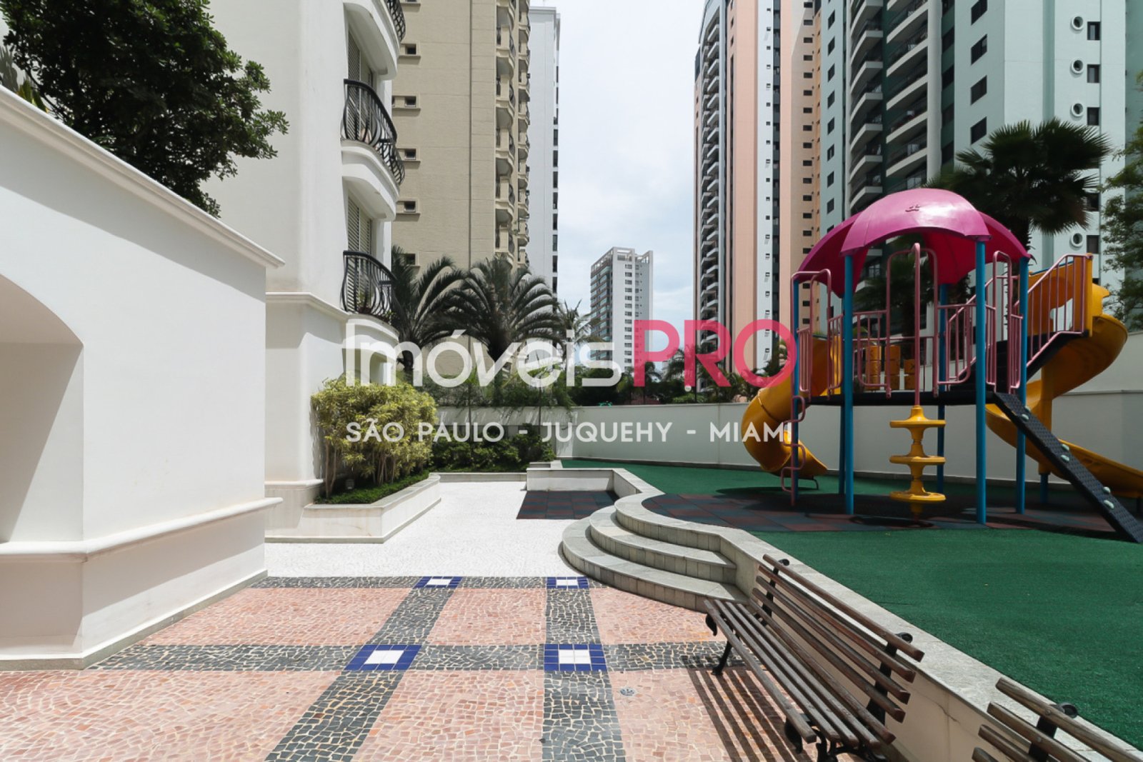 Foto :: https://assets.imoveispro.com.br/thumb/IP36410/apartamento-aluguel-moema-passaros_IP36410_35_1920x1080.jpg?