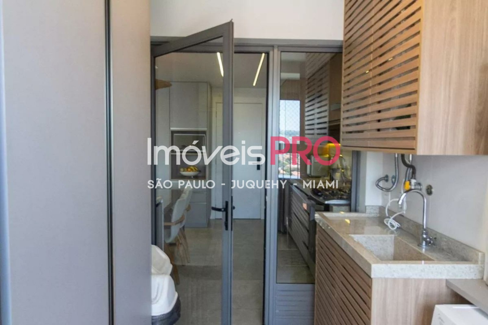 Foto :: https://assets.imoveispro.com.br/thumb/IP36568/apartamento-venda-campo-belo_IP36568_23_1920x1080.jpg?