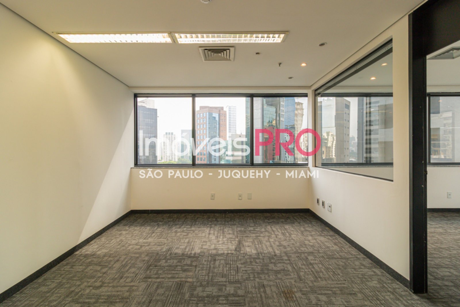 Foto :: https://assets.imoveispro.com.br/thumb/IP36587/conj-comercial-aluguel-vila-olimpia_IP36587_35_1920x1080.jpg?