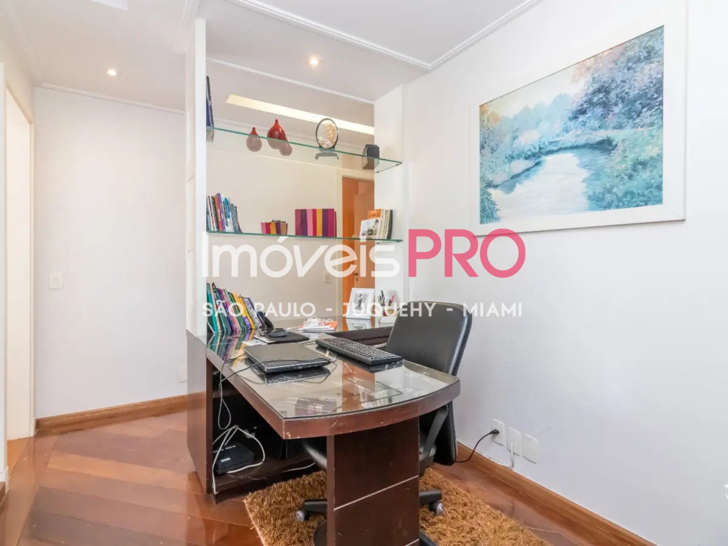 Foto :: https://assets.imoveispro.com.br/thumb/IP36635/apartamento-venda-vila-mariana_IP36635_11_1920x1080.jpg?