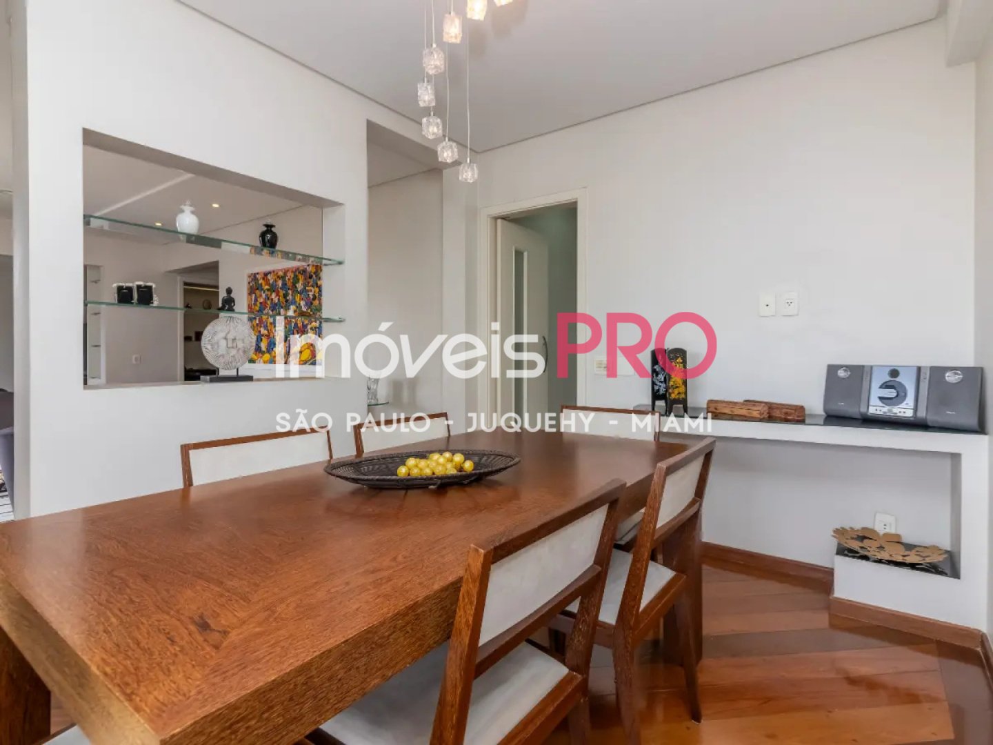 Foto :: https://assets.imoveispro.com.br/thumb/IP36635/apartamento-venda-vila-mariana_IP36635_29_1920x1080.jpg?