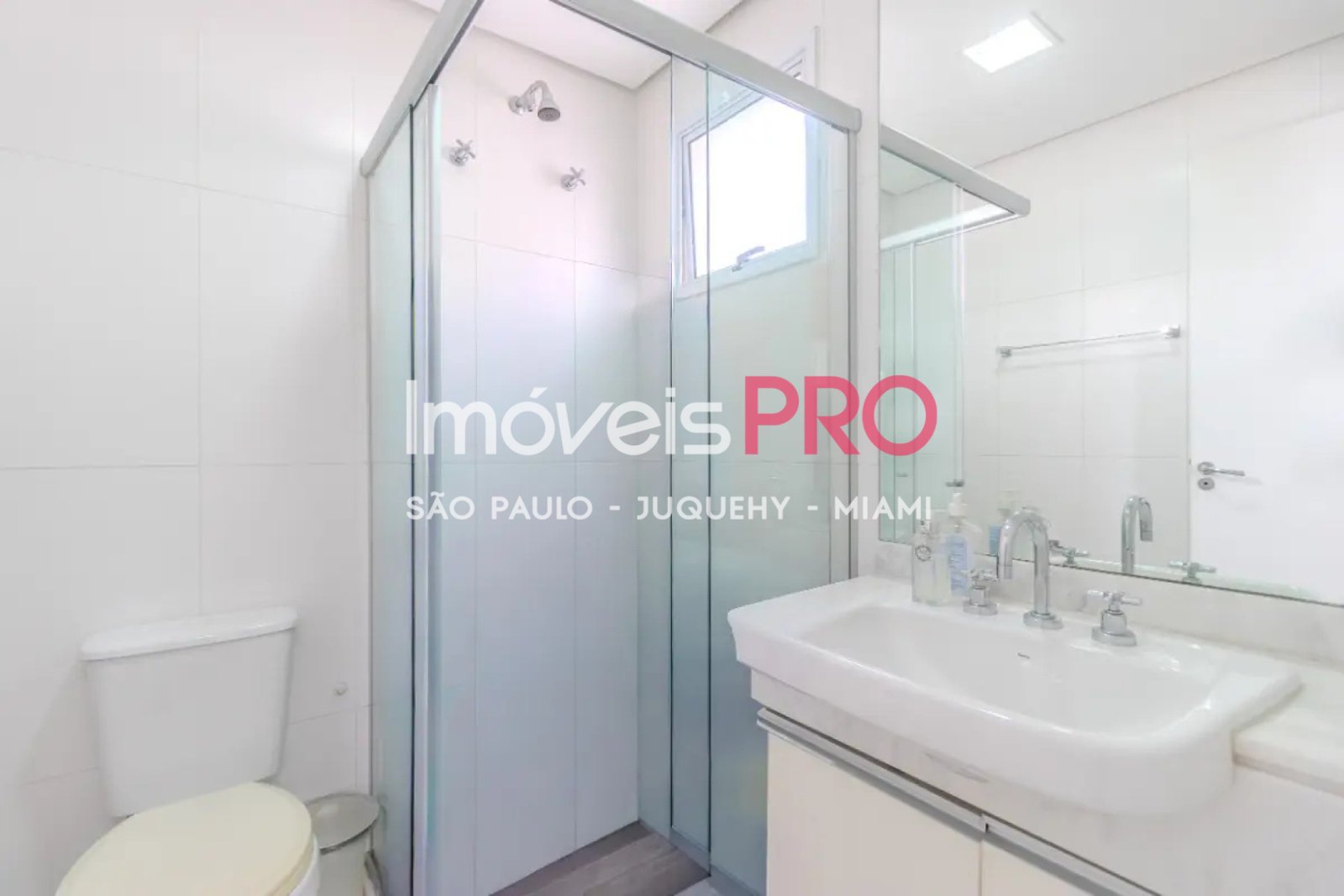 Foto :: https://assets.imoveispro.com.br/thumb/IP36637/apartamento-venda-vila-mariana_IP36637_17_1920x1080.jpg?