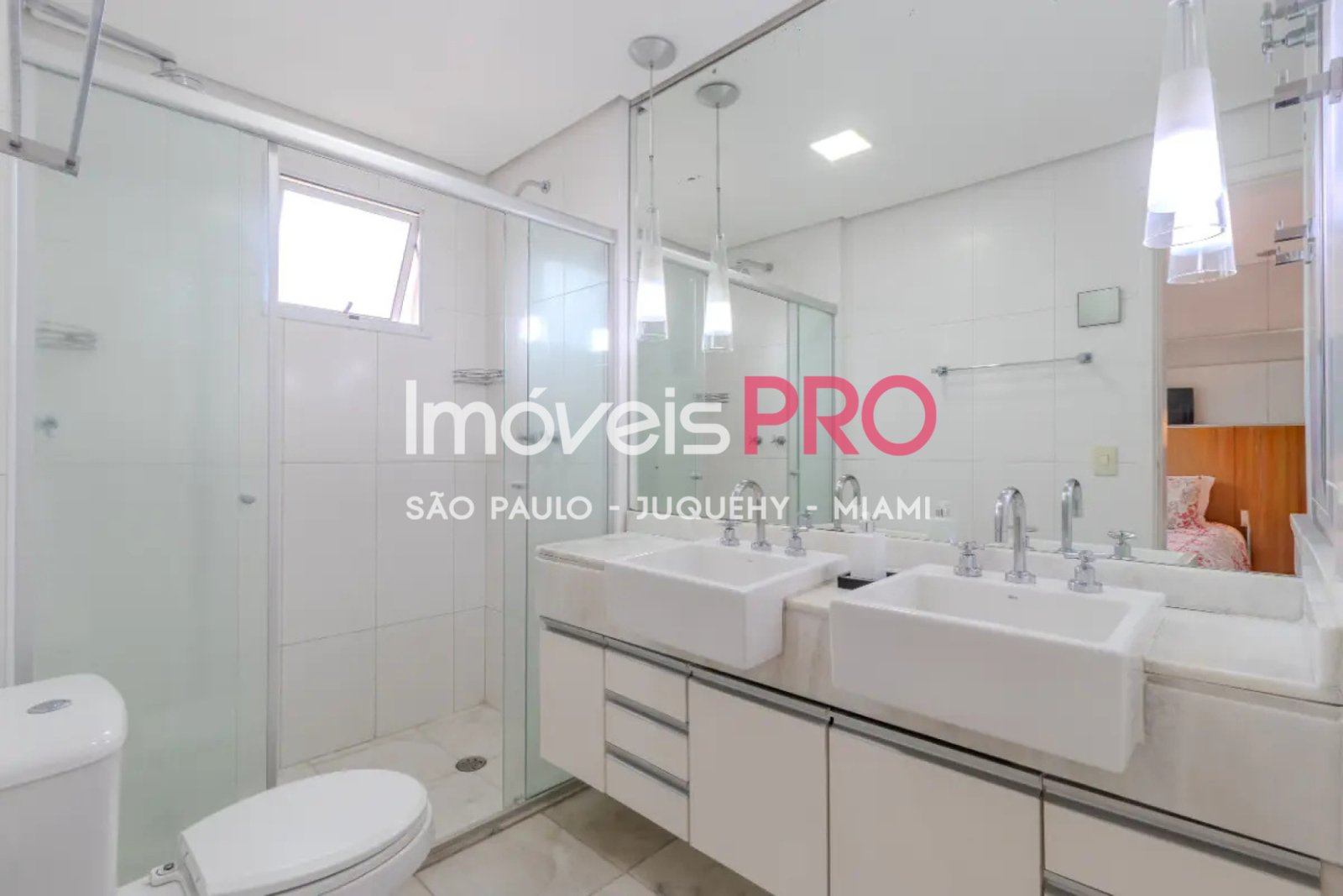 Foto :: https://assets.imoveispro.com.br/thumb/IP36637/apartamento-venda-vila-mariana_IP36637_23_1920x1080.jpg?