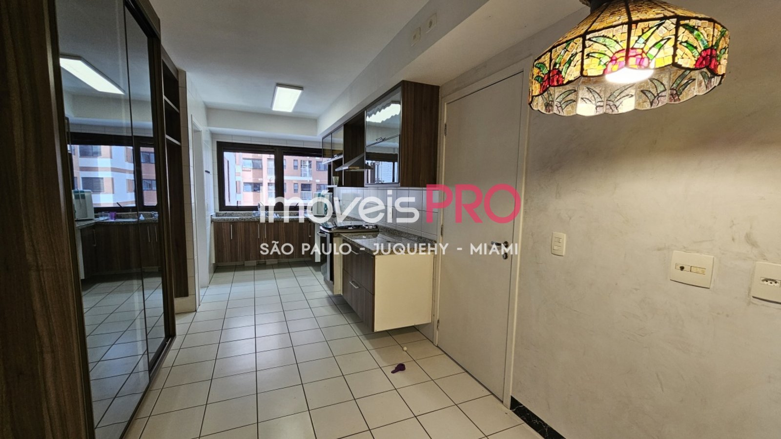 Foto :: https://assets.imoveispro.com.br/thumb/IP36643/apartamento-venda-granja-julieta_IP36643_11_1920x1080.jpg?