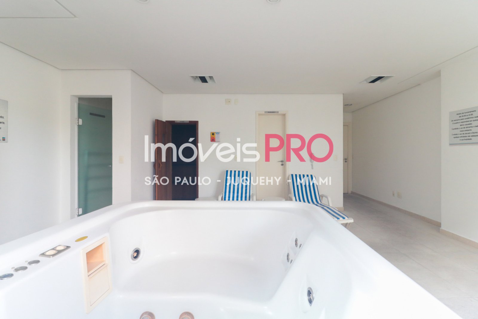 Foto :: https://assets.imoveispro.com.br/thumb/IP36644/apartamento-venda-moema_IP36644_11_1920x1080.jpg?