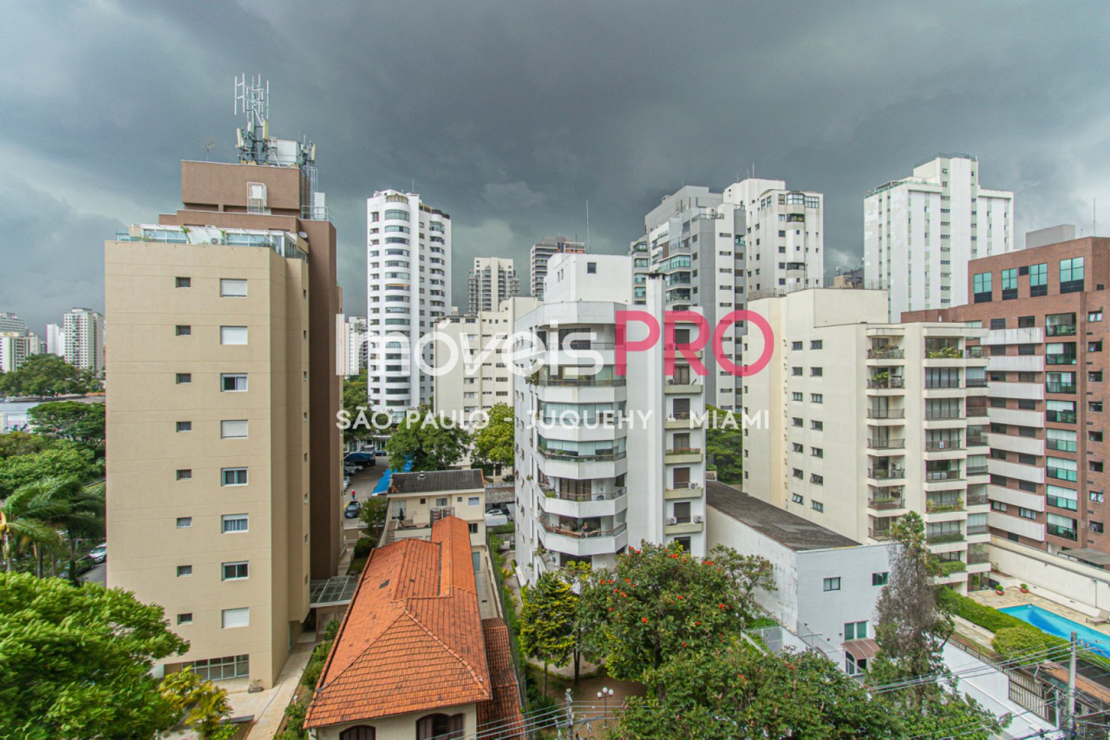 Foto :: https://assets.imoveispro.com.br/thumb/IP36672/studio-venda-campo-belo_IP36672_11_1920x1080.jpg?