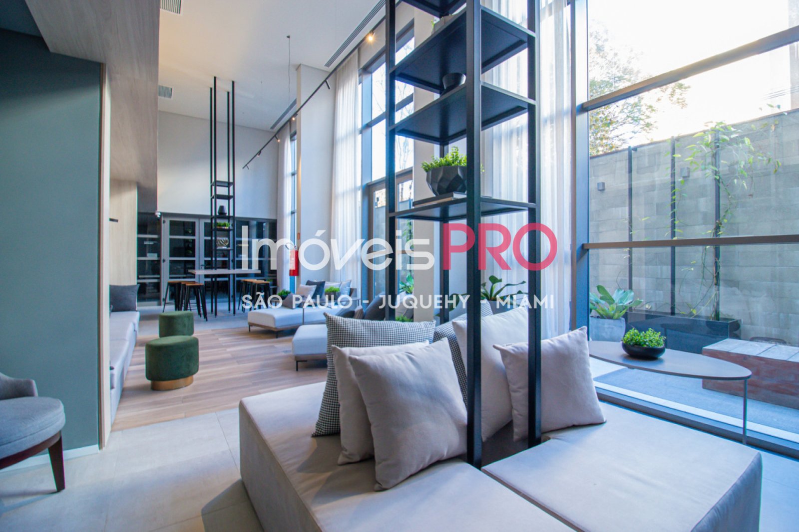 Foto :: https://assets.imoveispro.com.br/thumb/IP36672/studio-venda-campo-belo_IP36672_29_1920x1080.jpg?