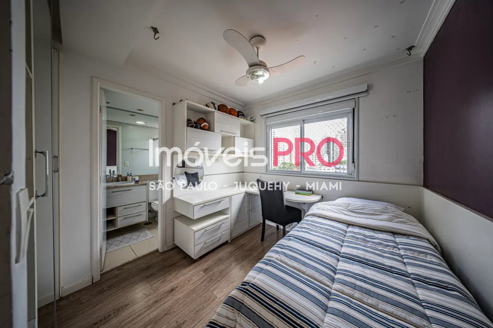 Foto :: https://assets.imoveispro.com.br/thumb/IP36689/apartamento-venda-vila-mariana_IP36689_17_1920x1080.jpg?