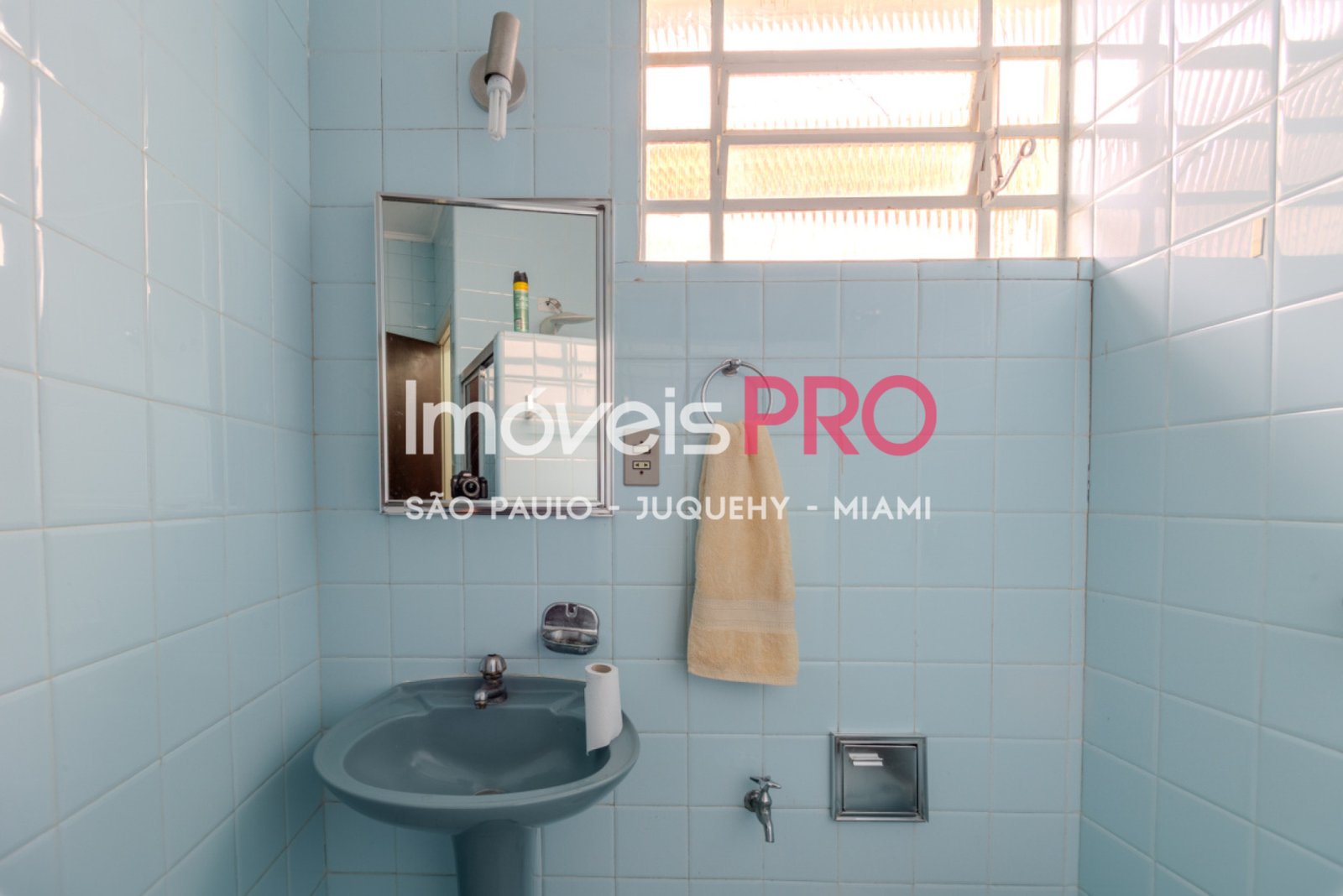 Foto :: https://assets.imoveispro.com.br/thumb/IP36699/casa-venda-planalto-paulista_IP36699_29_1920x1080.jpg?