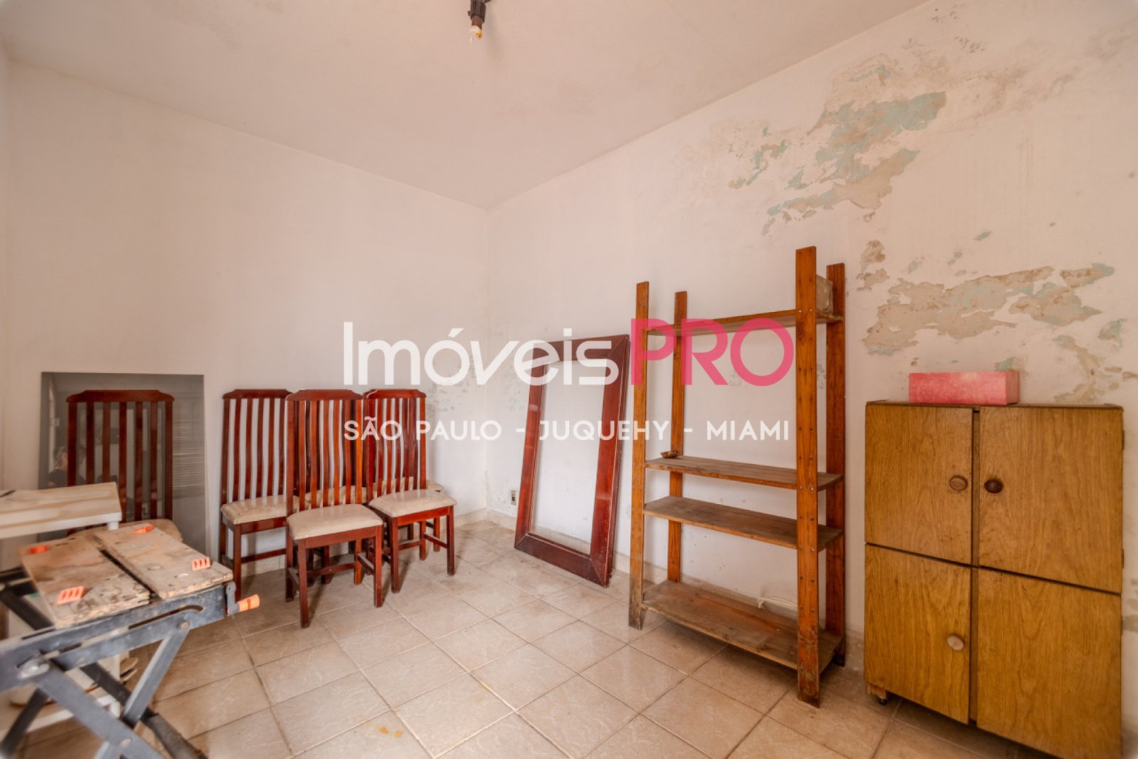 Foto :: https://assets.imoveispro.com.br/thumb/IP36699/casa-venda-planalto-paulista_IP36699_47_1920x1080.jpg?