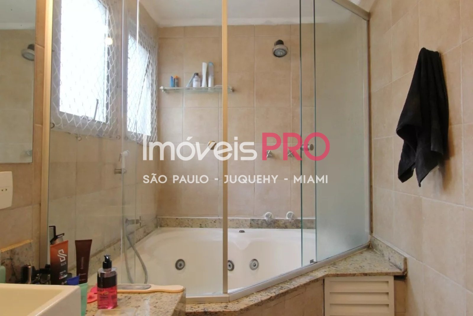 Foto :: https://assets.imoveispro.com.br/thumb/IP36707/apartamento-venda-moema-passaros_IP36707_17_1920x1080.jpg?