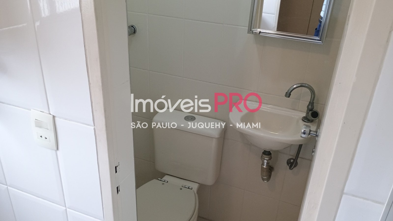 Foto :: https://assets.imoveispro.com.br/thumb/IP36762/apartamento-venda-campo-belo_IP36762_11_1920x1080.jpg?