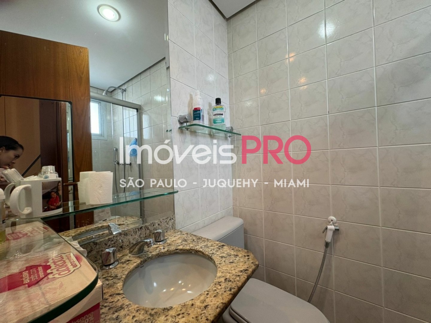 Foto :: https://assets.imoveispro.com.br/thumb/IP36767/apartamento-venda-moema_IP36767_17_1920x1080.jpg?