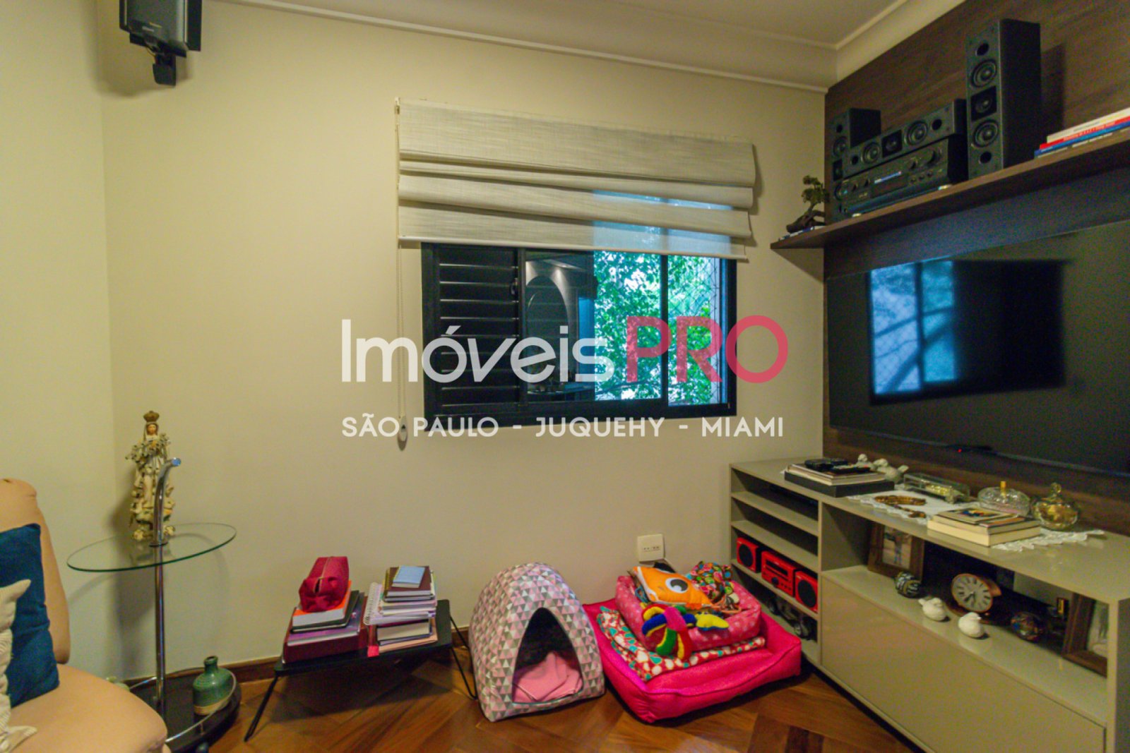 Foto :: https://assets.imoveispro.com.br/thumb/IP36776/apartamento-venda-moema-passaros_IP36776_11_1920x1080.jpg?