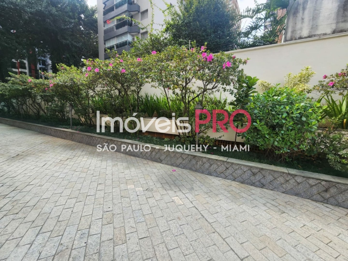 Foto :: https://assets.imoveispro.com.br/thumb/IP36779/apartamento-venda-vila-nova-conceicao_IP36779_53_1920x1080.jpg?