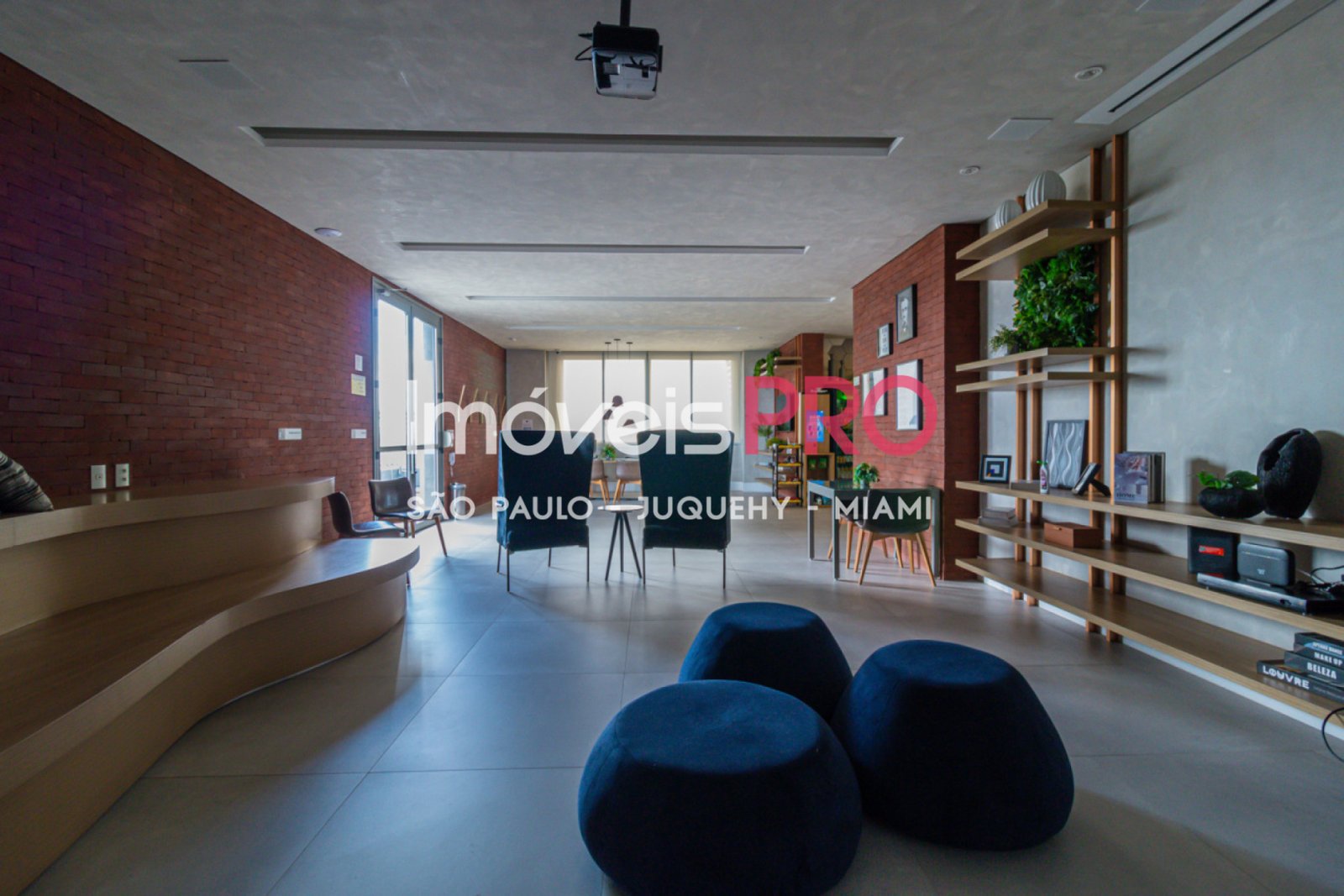 Foto :: https://assets.imoveispro.com.br/thumb/IP36793/apartamento-aluguel-pinheiros_IP36793_23_1920x1080.jpg?