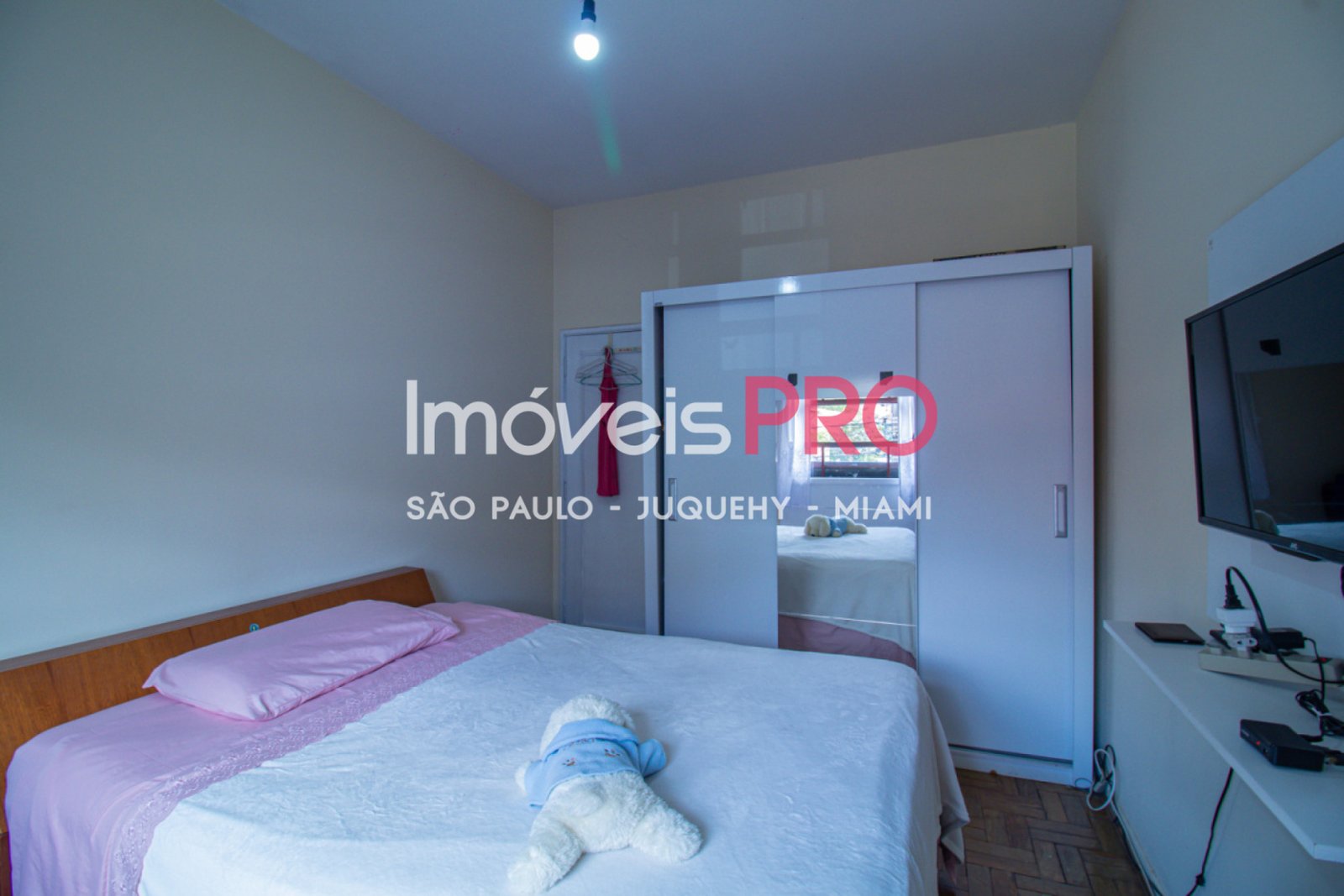 Foto :: https://assets.imoveispro.com.br/thumb/IP36809/casa-venda-brooklin-paulista_IP36809_23_1920x1080.jpg?