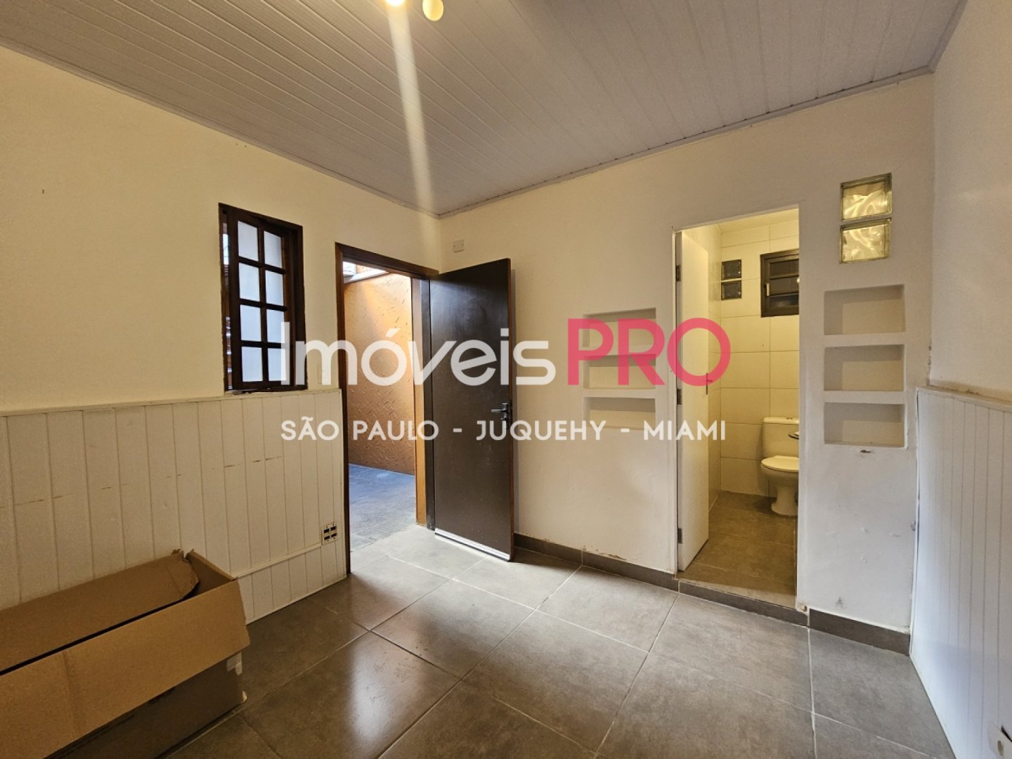 Foto :: https://assets.imoveispro.com.br/thumb/IP36846/casa-venda-vila-olimpia_IP36846_11_1920x1080.jpg?
