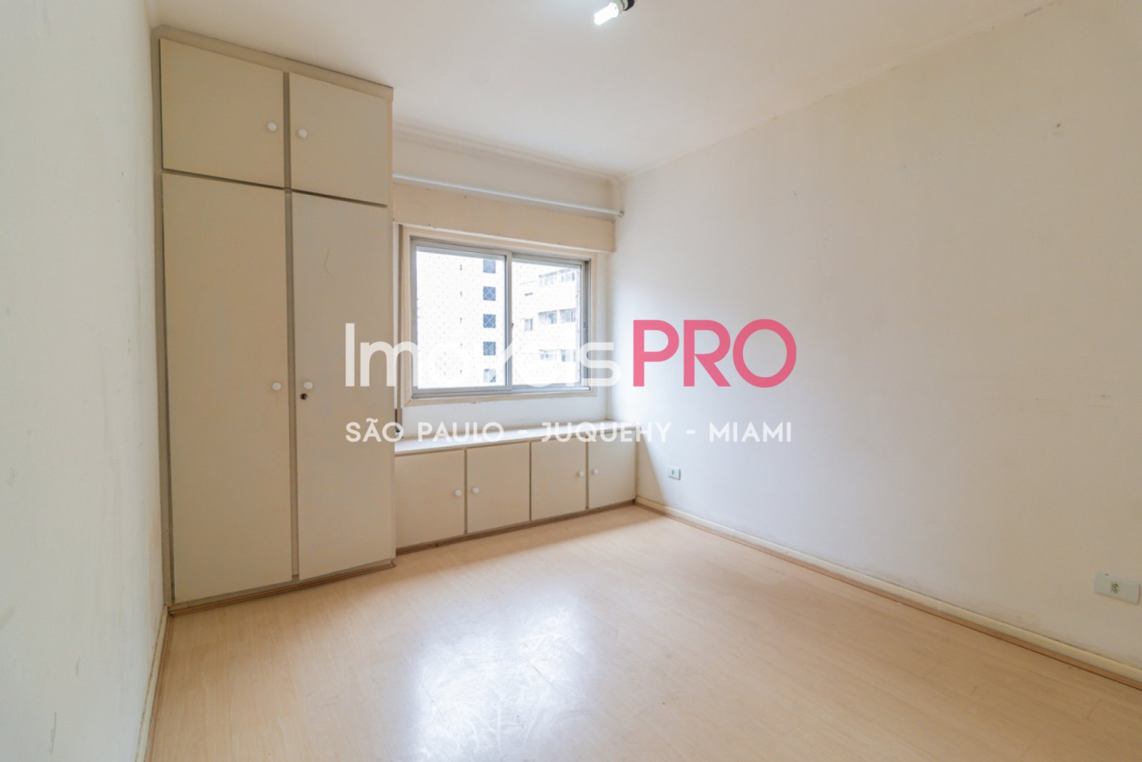 Foto :: https://assets.imoveispro.com.br/thumb/IP36861/apartamento-venda-jardim-paulista_IP36861_17_1920x1080.jpg?
