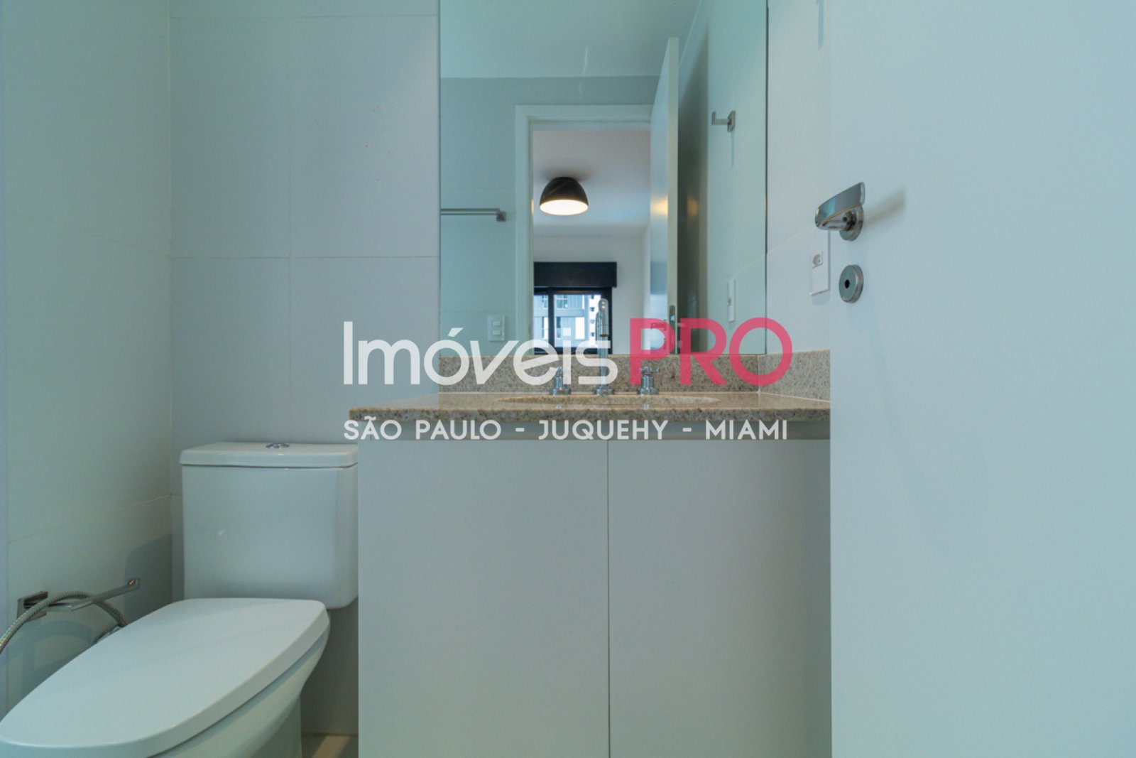 Foto :: https://assets.imoveispro.com.br/thumb/IP36871/apartamento-aluguel-pinheiros_IP36871_17_1920x1080.jpg?