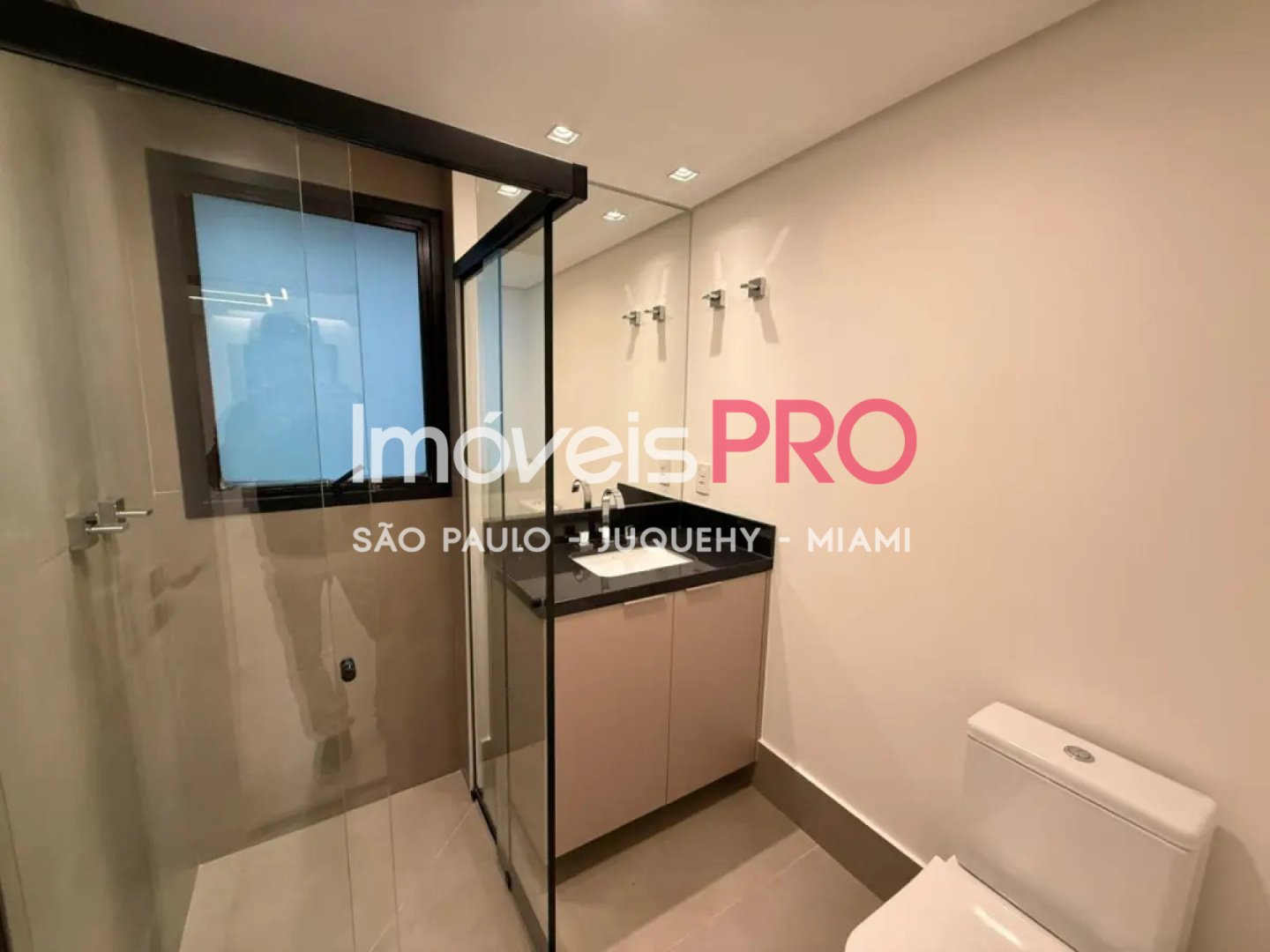 Foto :: https://assets.imoveispro.com.br/thumb/IP36895/apartamento-venda-moema-passaros_IP36895_17_1920x1080.jpg?