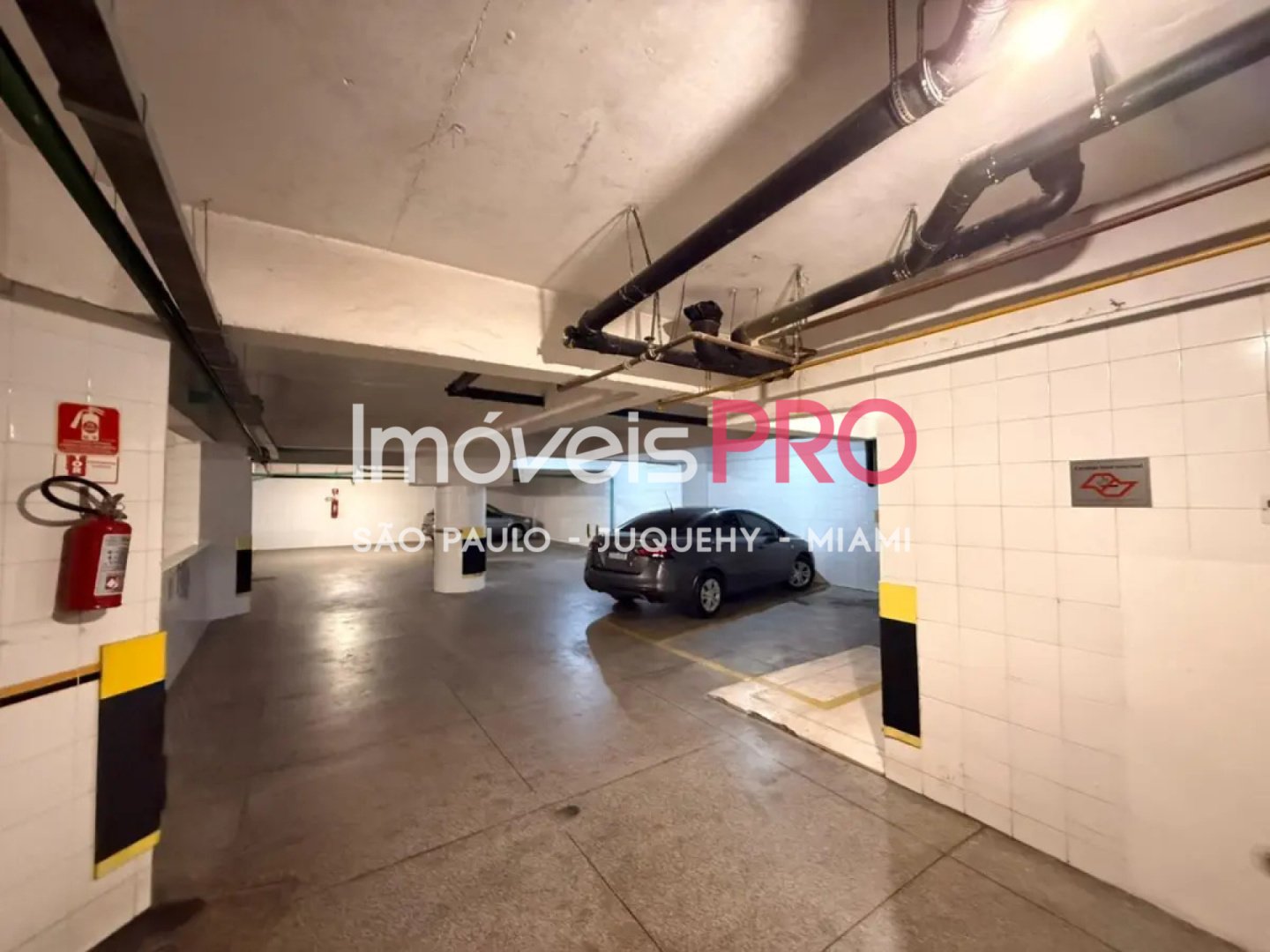 Foto :: https://assets.imoveispro.com.br/thumb/IP36895/apartamento-venda-moema-passaros_IP36895_29_1920x1080.jpg?