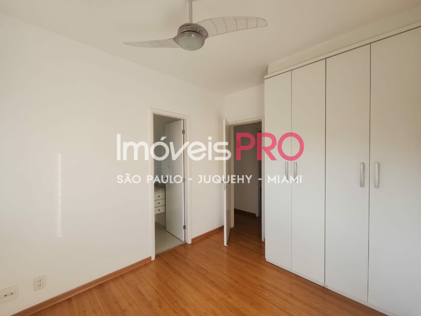 Foto :: https://assets.imoveispro.com.br/thumb/IP36927/apartamento-aluguel-brooklin_IP36927_17_1920x1080.jpg?