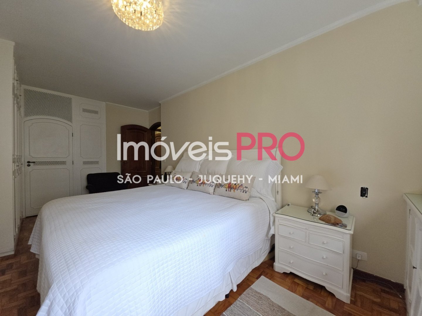 Foto :: https://assets.imoveispro.com.br/thumb/IP36929/apartamento-venda-campo-belo_IP36929_17_1920x1080.jpg?