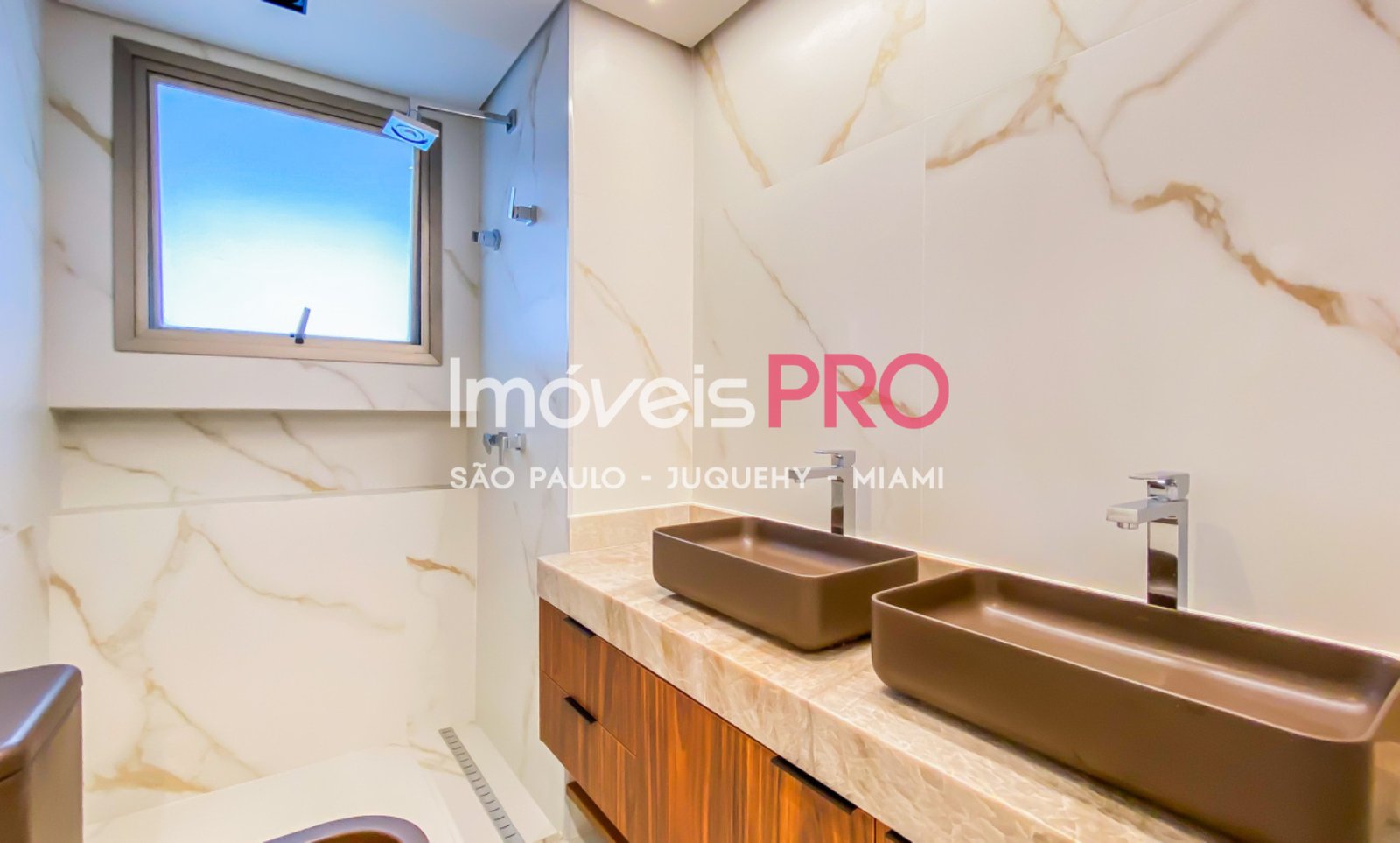 Foto :: https://assets.imoveispro.com.br/thumb/IP36964/apartamento-venda-moema-passaros_IP36964_23_1920x1080.jpg?