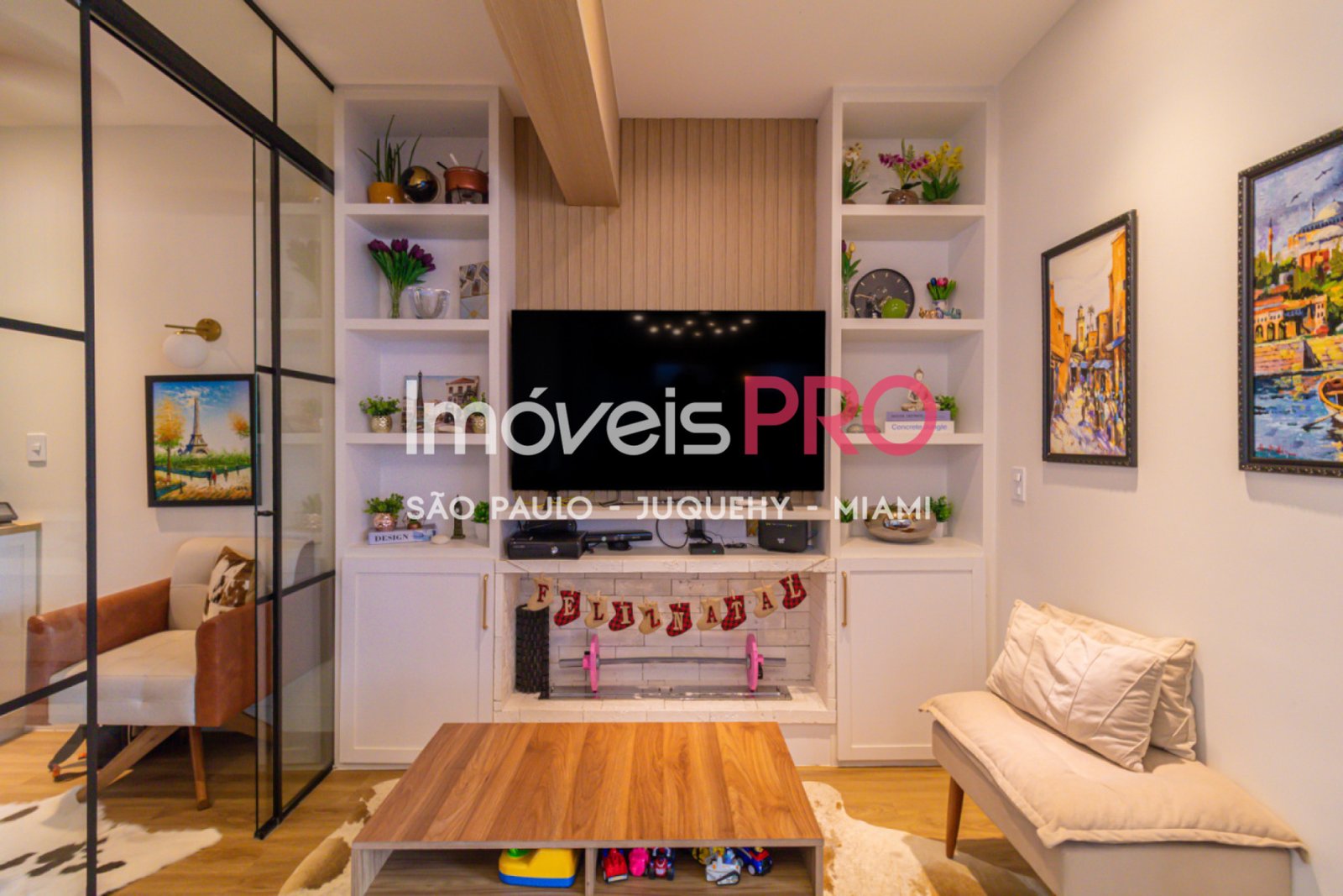 Foto :: https://assets.imoveispro.com.br/thumb/IP36973/apartamento-venda-moema-passaros_IP36973_17_1920x1080.jpg?