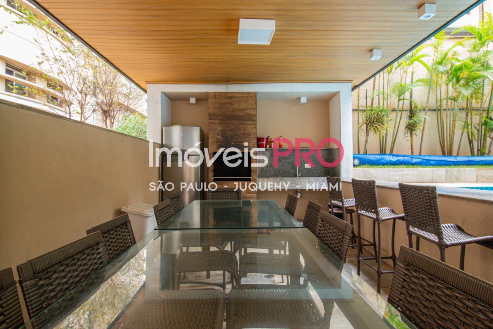 Foto :: https://assets.imoveispro.com.br/thumb/IP36973/apartamento-venda-moema-passaros_IP36973_35_1920x1080.jpg?